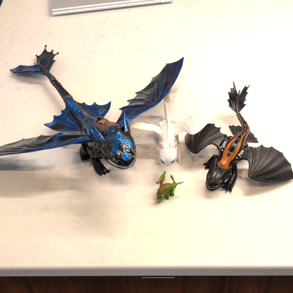 How to train your dragon toy lot